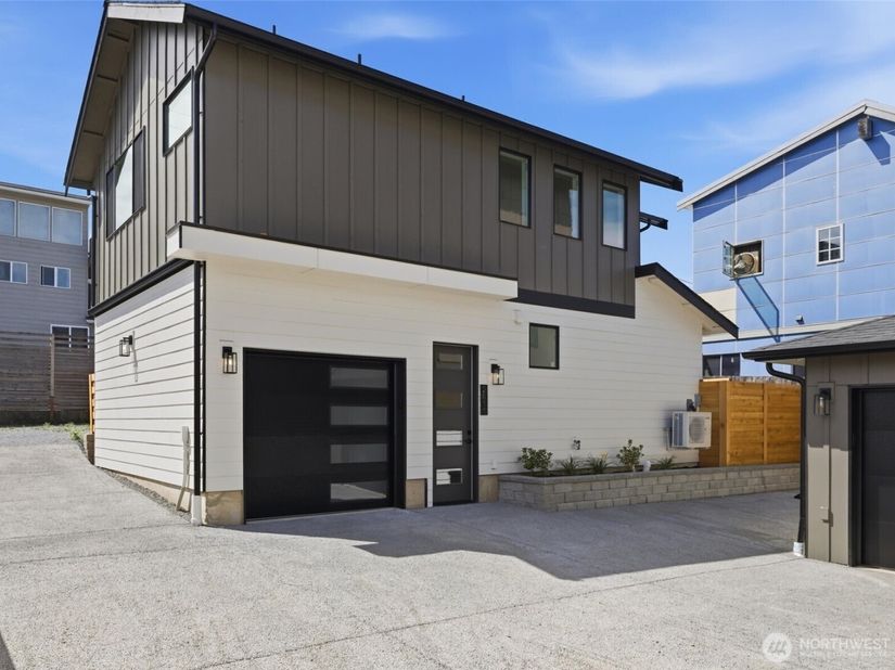 2611 NW 87th Street, Seattle WA 98117