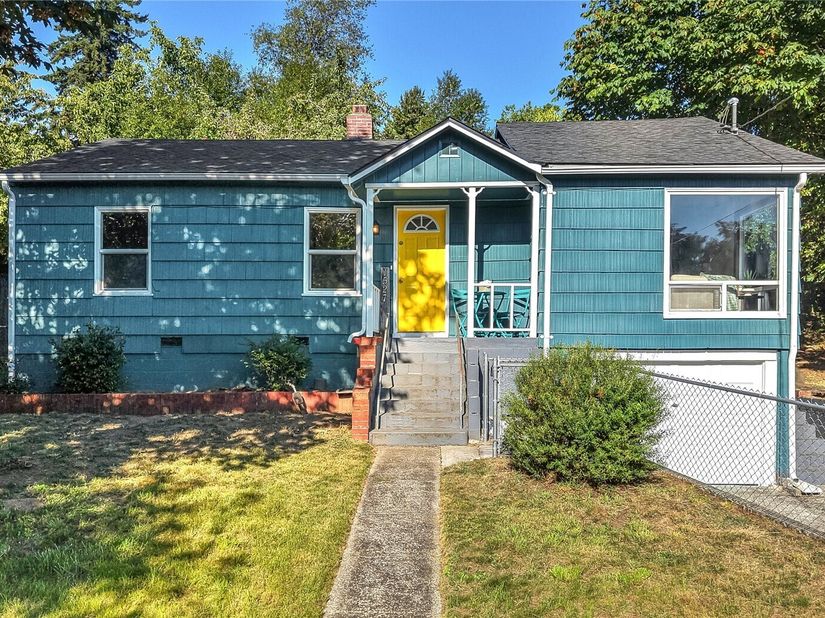 1527 Bloomington Avenue, Bremerton WA 98312