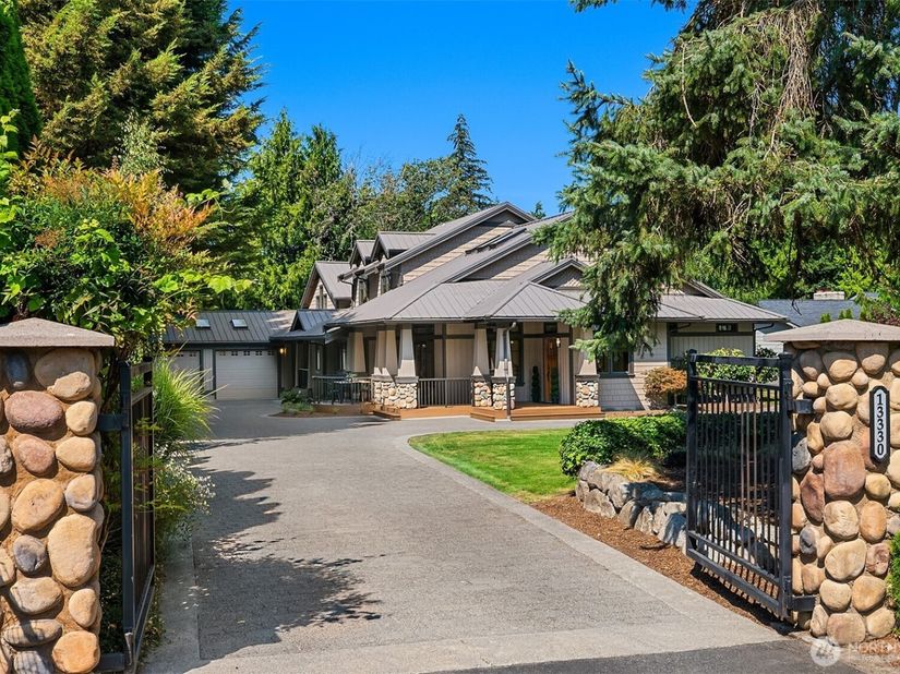 13330 NE 80th Street, Redmond WA 98052