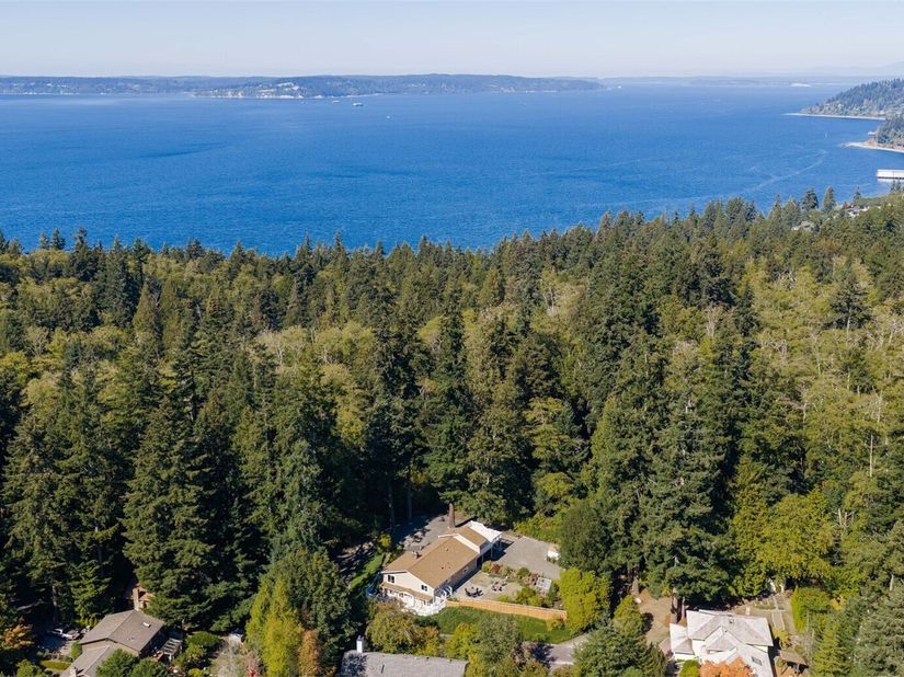 18007 Andover Street, Edmonds WA 98026