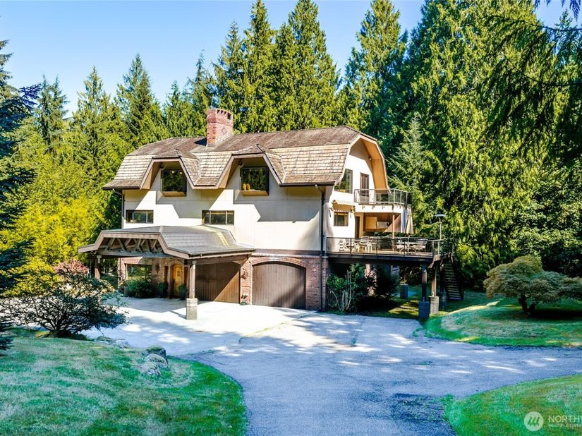 12202 SW 164th Street, Vashon WA 98070