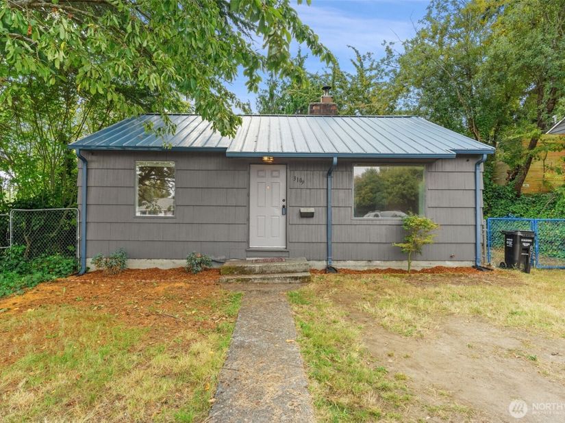 3109 SW Roxbury Street, Seattle WA 98126