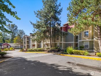 7711 NE 175th Street