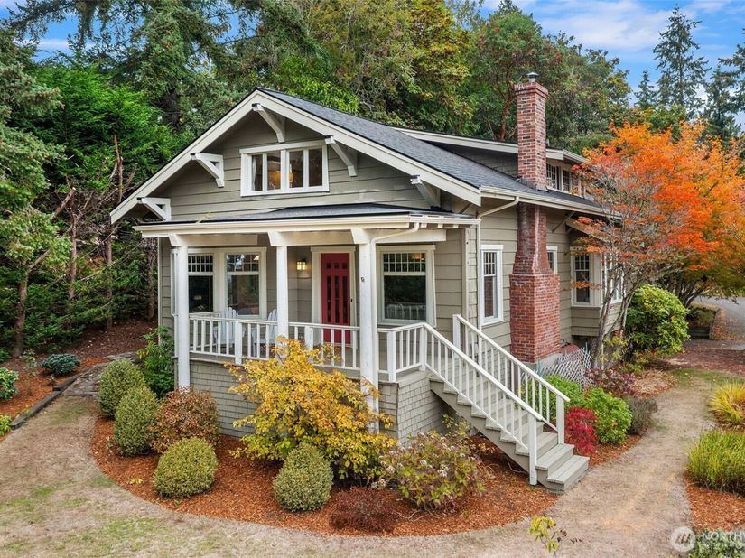603 Landmark Court NE, Bainbridge Island WA 98110