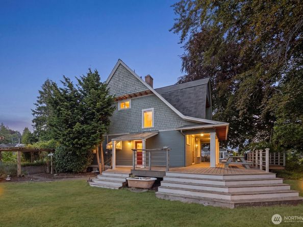 732 S Summit Avenue, Bremerton WA 98312