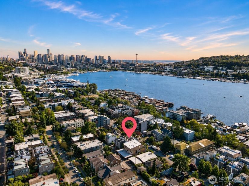 2326 Minor Avenue E B, Seattle WA 98102