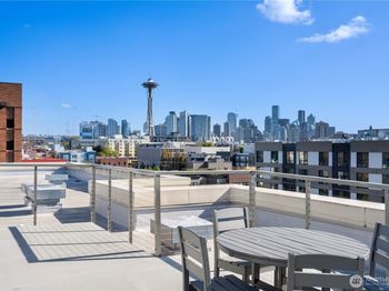 530 4th Avenue W