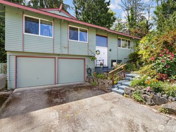 2613 S 300th Street