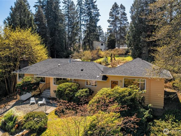 2209 NE 177th Street, Shoreline WA 98155