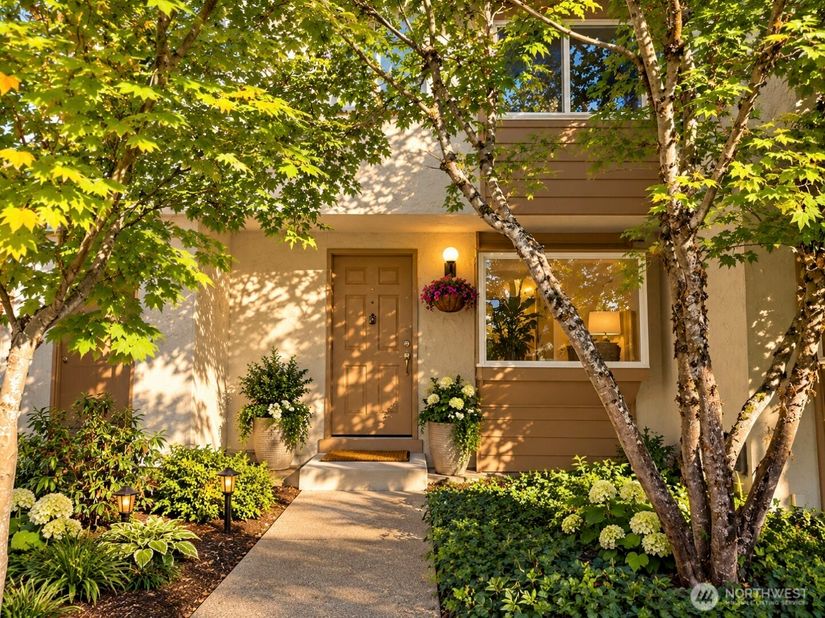 4160 Factoria Boulevard SE A108, Bellevue WA 98006
