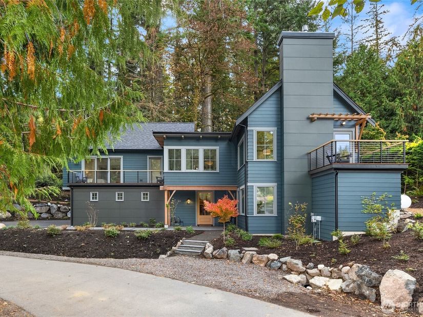 7693 NE Beverly Lane, Bainbridge Island WA 98110