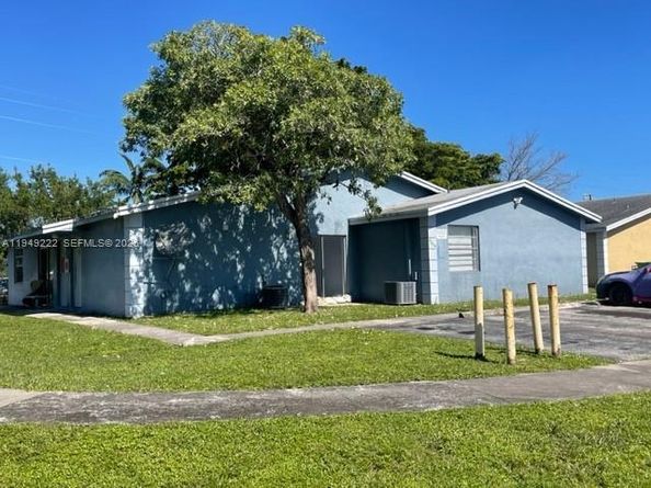 2216 NW 15th Ave, Fort Lauderdale FL 33311