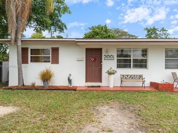 9601-9603 SW 36th St