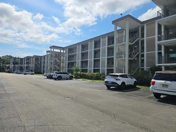 2998 NW 48th Ter