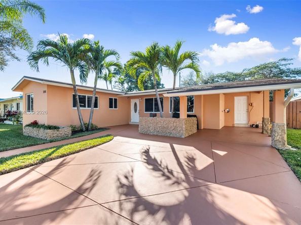 1916 N 36th Ave, Hollywood FL 33021