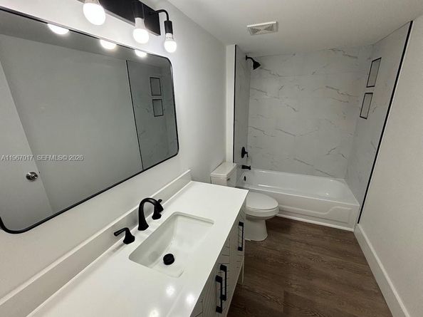 460 S Park Rd 6110, Hollywood FL 33021