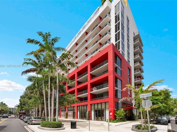 90 NE 32nd 406, Miami FL 33127