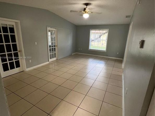 9481 W Fern Ln, Miramar FL 33025