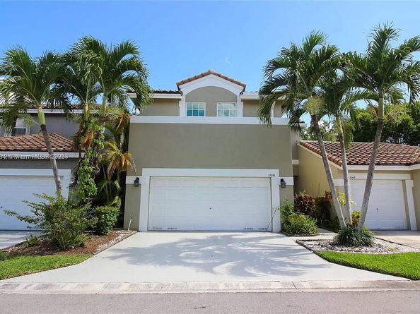 12056 NW 56th St, Coral Springs FL 33076