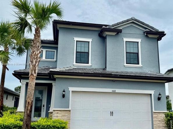 4468 Spruce Ln, Oakland Park FL 33309