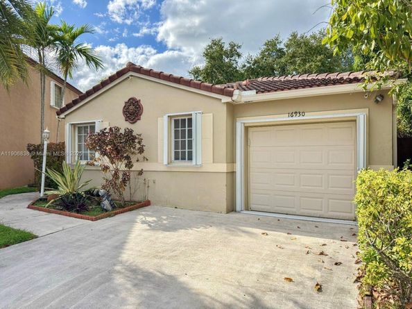 16930 SW 139th Pl, Miami FL 33177