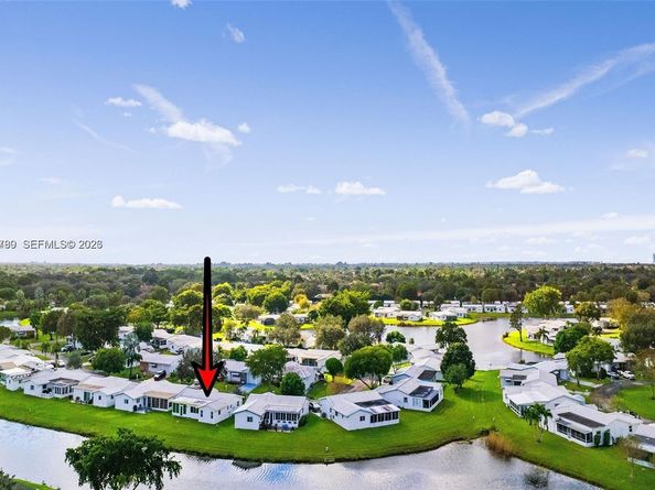 1086 NW 88th Way, Plantation FL 33322