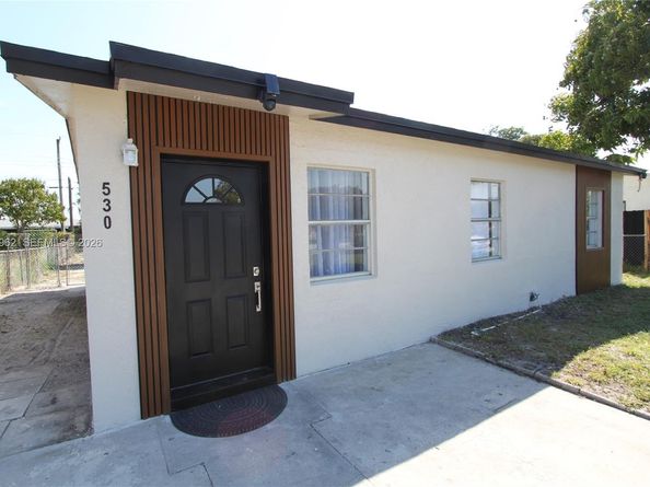 530 NW 10th Ave, Boynton Beach FL 33435