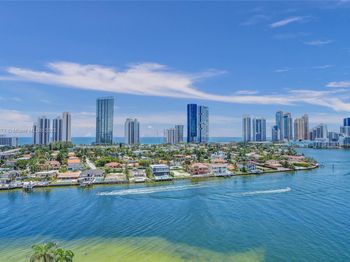 19101 Mystic Pointe Dr