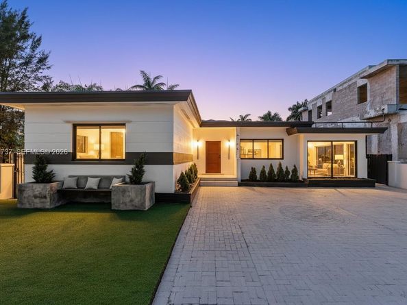 4144 Alton Rd, Miami Beach FL 33140