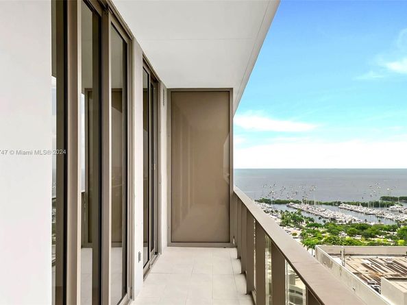 2678 Tigertail Ave 1905, Miami FL 33133