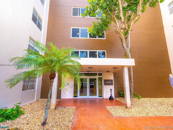 6930 Miami Gardens Dr 1410, Hialeah FL 33015