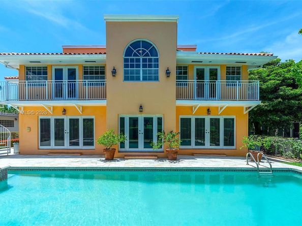 5309 Alton Rd, Miami Beach FL 33140