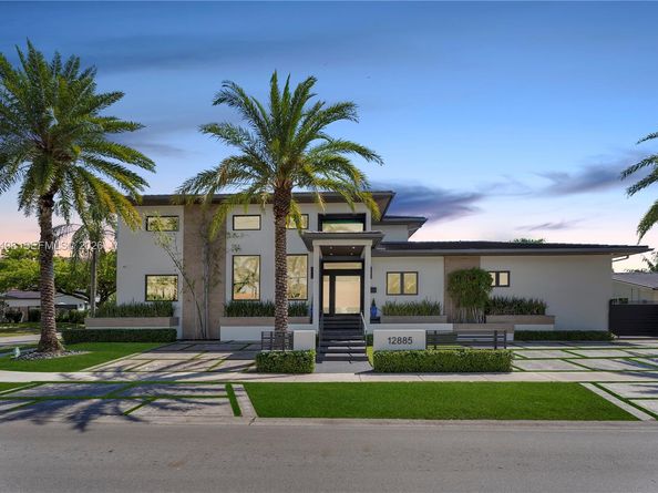 12885 N Bayshore Dr, North Miami FL 33181