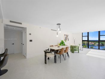 20505 E Country Club Dr