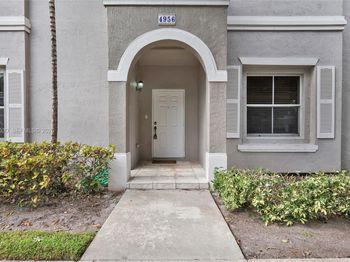 4956 SW 140th Ter