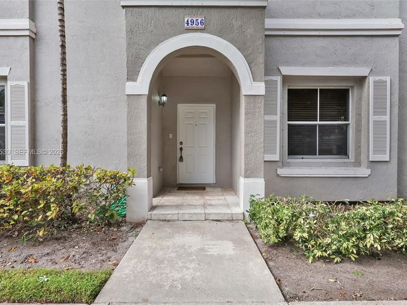 4956 SW 140th Ter 10, Miramar FL 33027