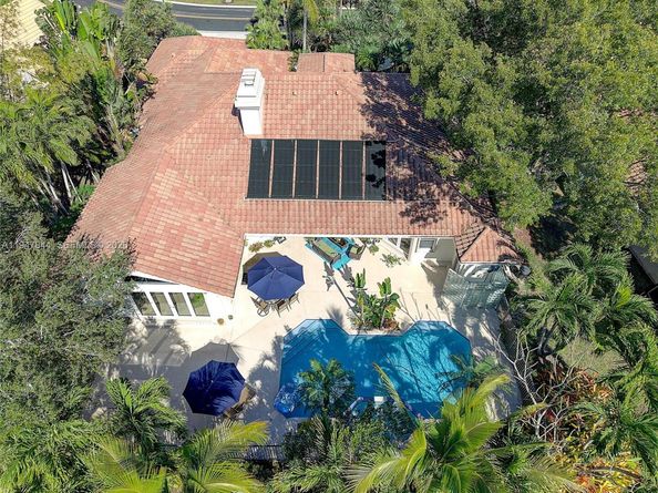 440 Sabal Way, Weston FL 33326