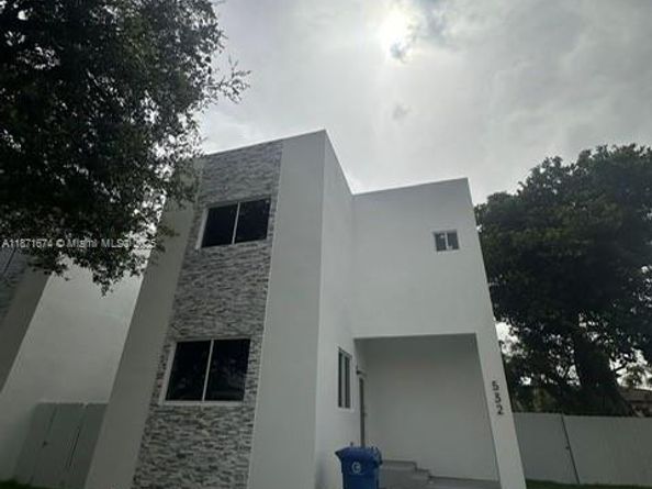532 NW 17th Ave, Fort Lauderdale FL 33311
