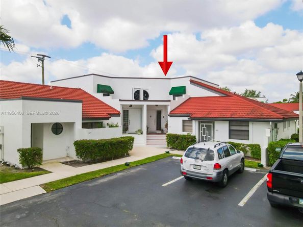 279 NW 36th Ave, Deerfield Beach FL 33442