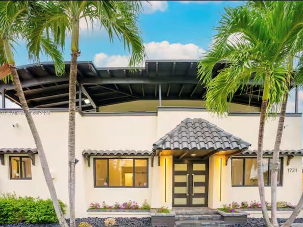 1721 SW 11th Ter, Miami FL 33135