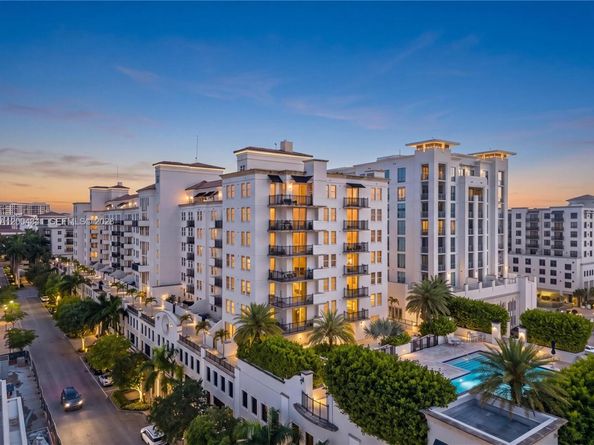 4100 Salzedo St 619, Coral Gables FL 33146
