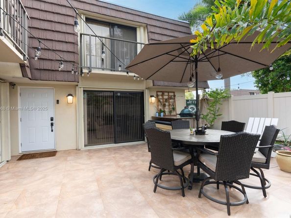 7124 71st Way, West Palm Beach FL 33407