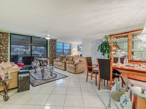 1100 Saint Charles Pl 310, Pembroke Pines FL 33026