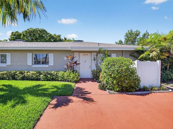 8840 Rheims Rd, Boca Raton FL 33496