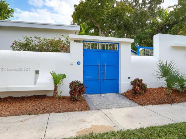 84 W Shore Dr, Coconut Grove FL 33133