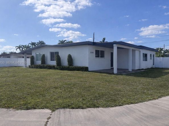 5250 SW 115th Ave, Miami FL 33165