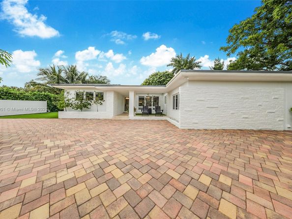 6100 La Gorce Dr, Miami Beach FL 33140