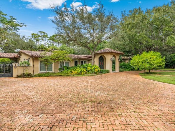 6755 SW 99th Ter, Pinecrest FL 33156