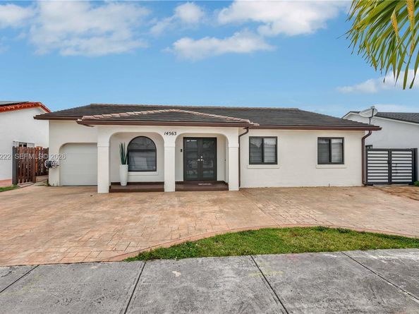 14563 SW 172nd Ln, Miami FL 33177