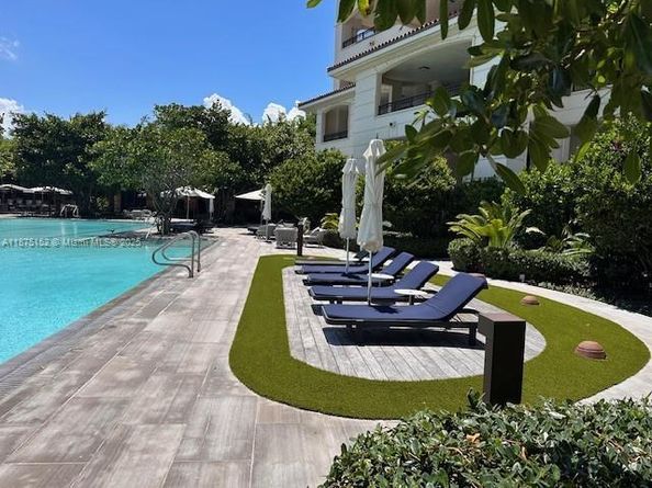 6800 Fisher Island Dr 6871, Miami Beach FL 33109